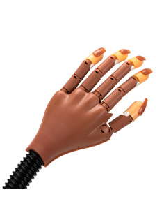 Pratica del palmo della mano imparando i suggerimenti per le unghie della manicure 95 2