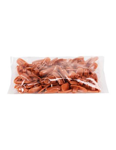 Pratique de la paume de la main apprenant les conseils de manucure pour les ongles 95