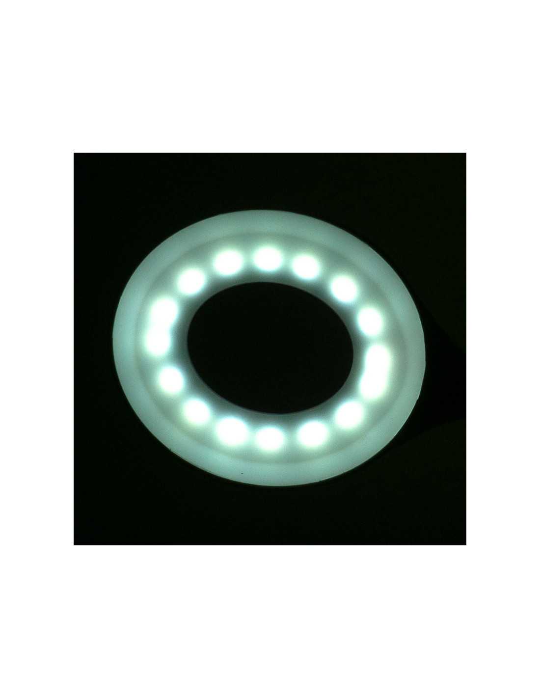LED-Schlangenringlicht auf weißem Schreibtisch