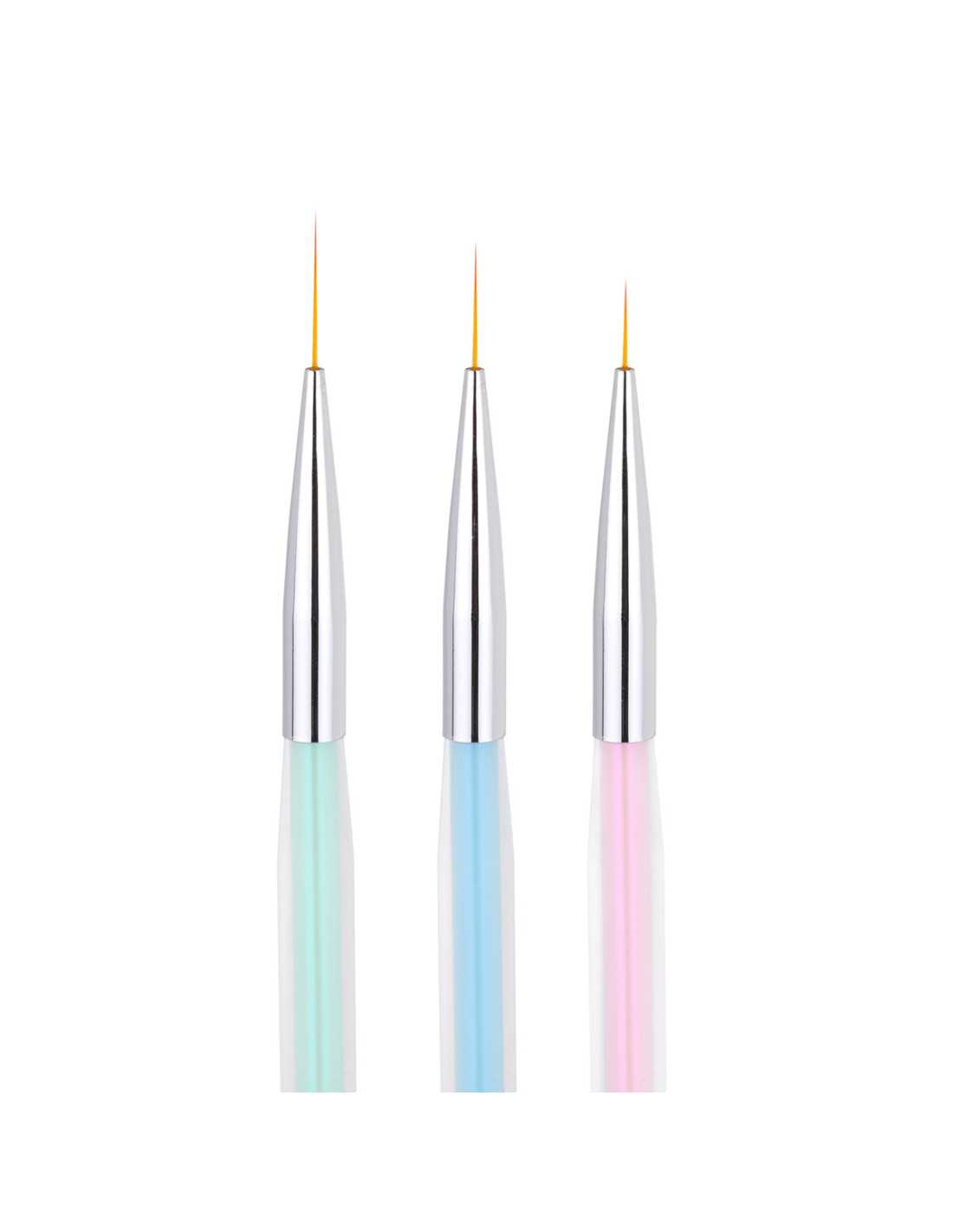 Um conjunto de pincéis para decorar 3 cômodos de cores claras