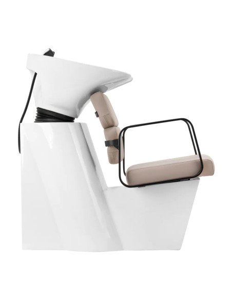 Shampoing capillaire bac a porto en noir et beige 
