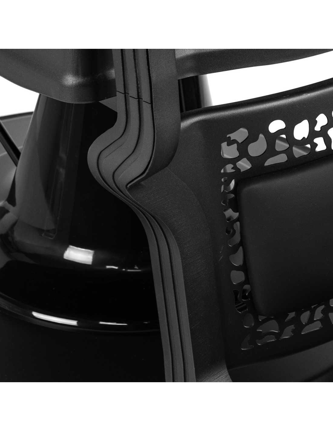 Sillón de barbero GIULIANO Nero: negro total y elegancia minimalista