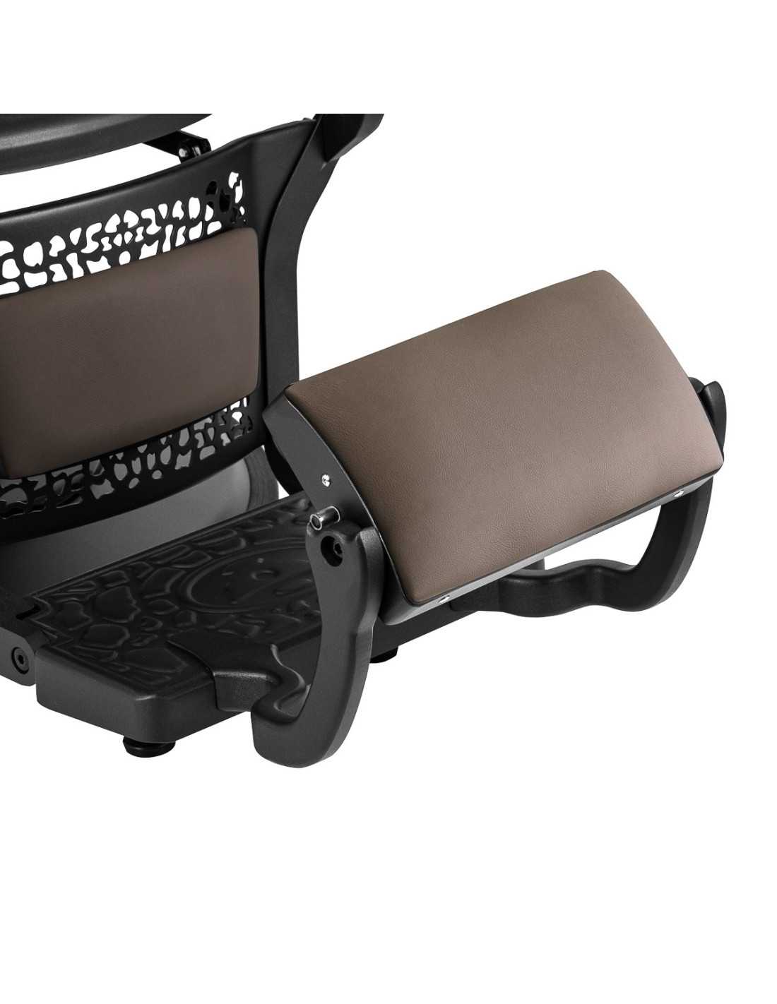GIULIANO Caffè Barber chair – Vintage Brown & Artisanal Warmth 