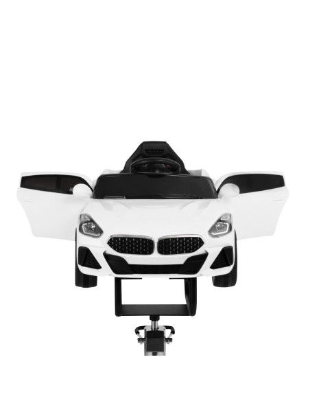 Cadeira de cabeleireiro infantil em forma de carro de bambu branco