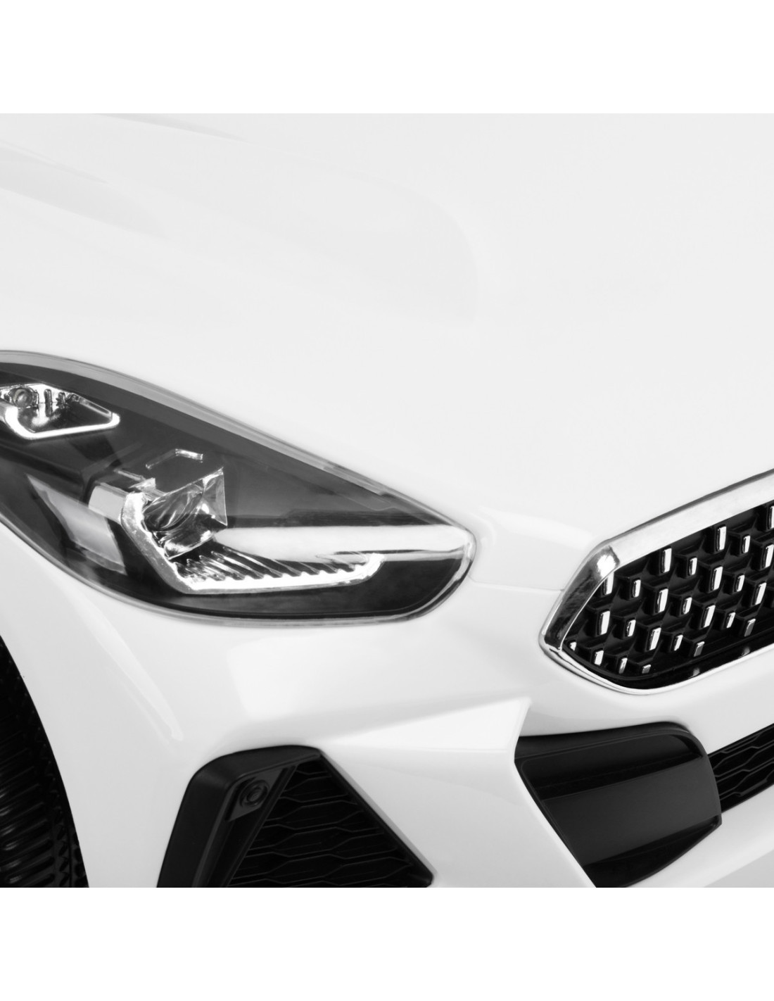 Cadeira de cabeleireiro infantil em forma de carro de bambu branco