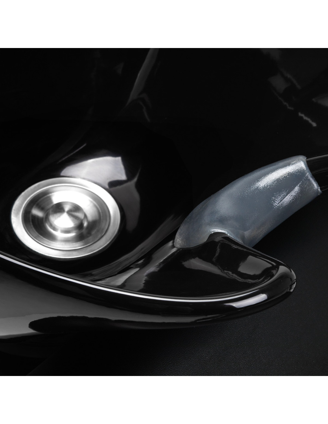 Lavagem de cabelo Prato dourado e preto