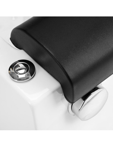 Pedicure 144774 TRON Pedicure Station Chair Black