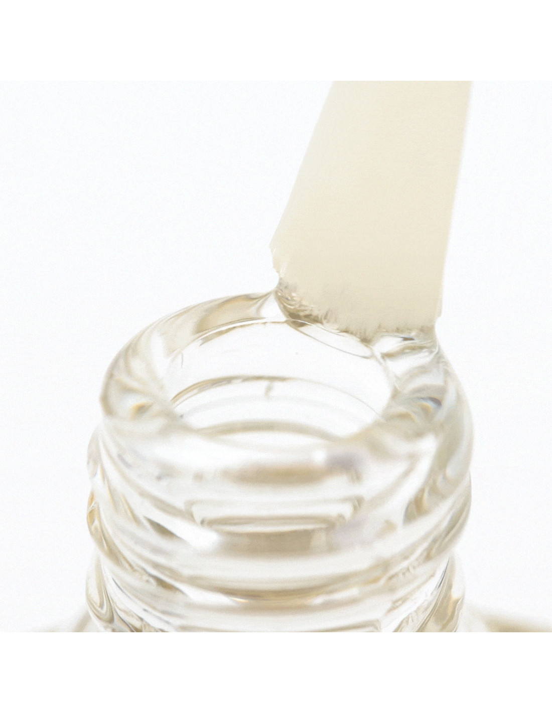 OCHO NAILS Oliwka do paznokci mango 132 -5 ml 