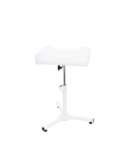 Ampio poggiapiedi per pedicure