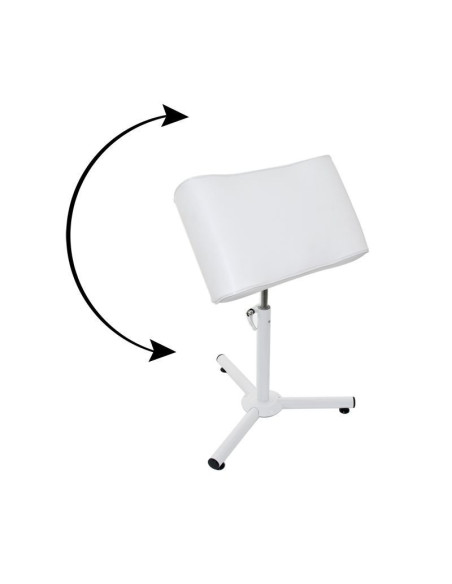 Ampio poggiapiedi per pedicure