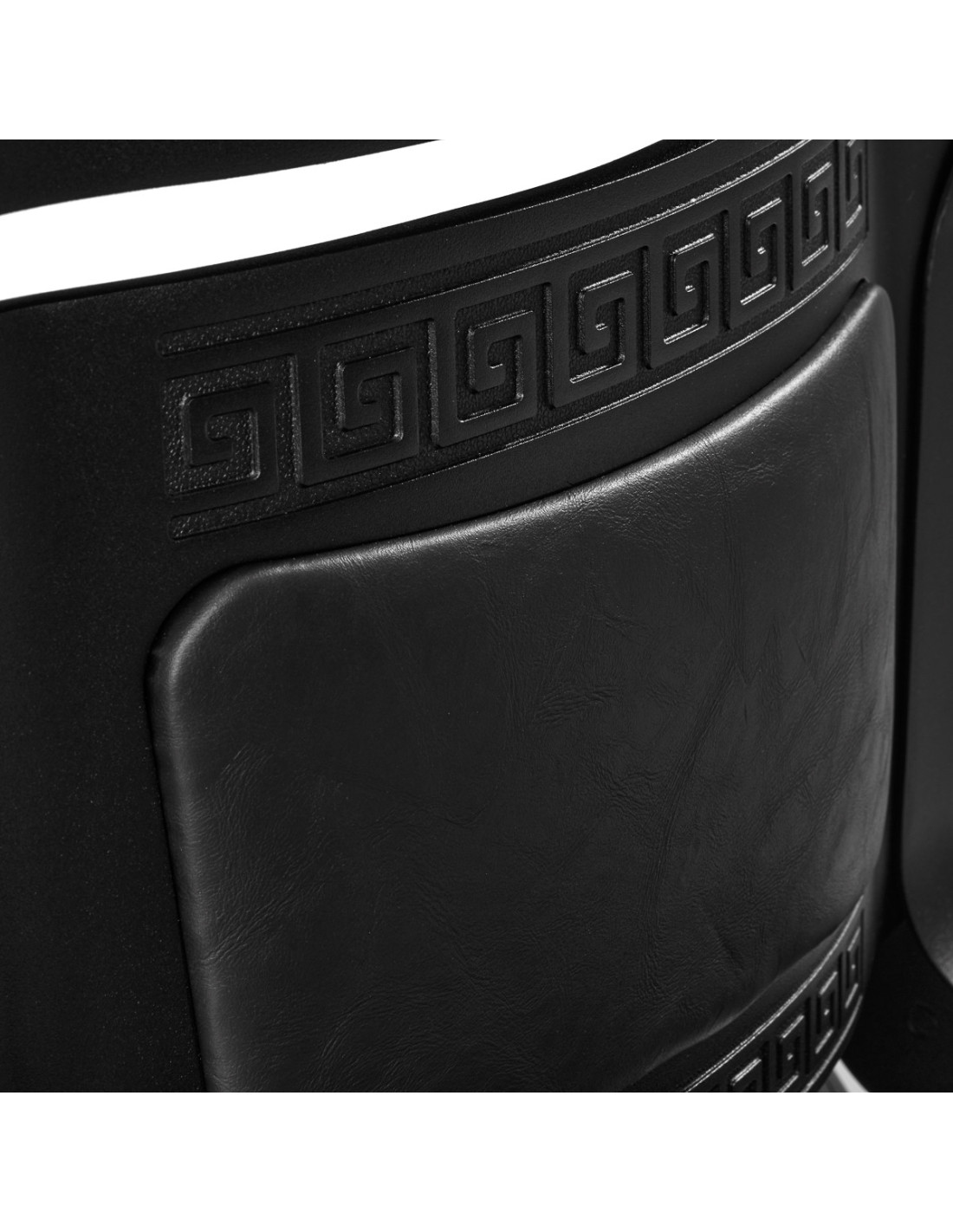 Cavalese Zwarte Kappersstoel – Chesterfield Look & Pro Comfort