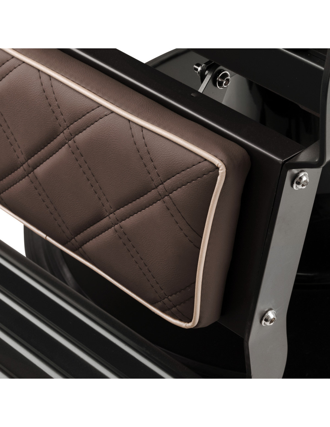 Eleganzo Friseurstuhl in Braun und Schwarz – Authentischer Stil und solide Struktur