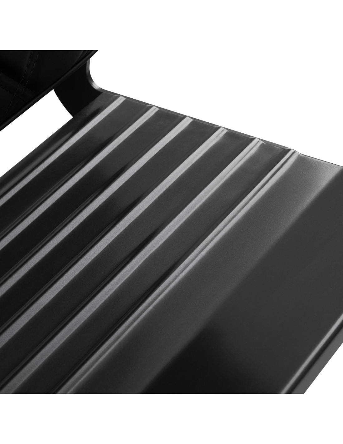 Eleganzo Black Barber chair – Recessed Headrest Version 