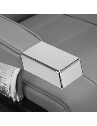 Majestuoso sillón de peluquero gris plateado con vista ampliada y reposabrazos