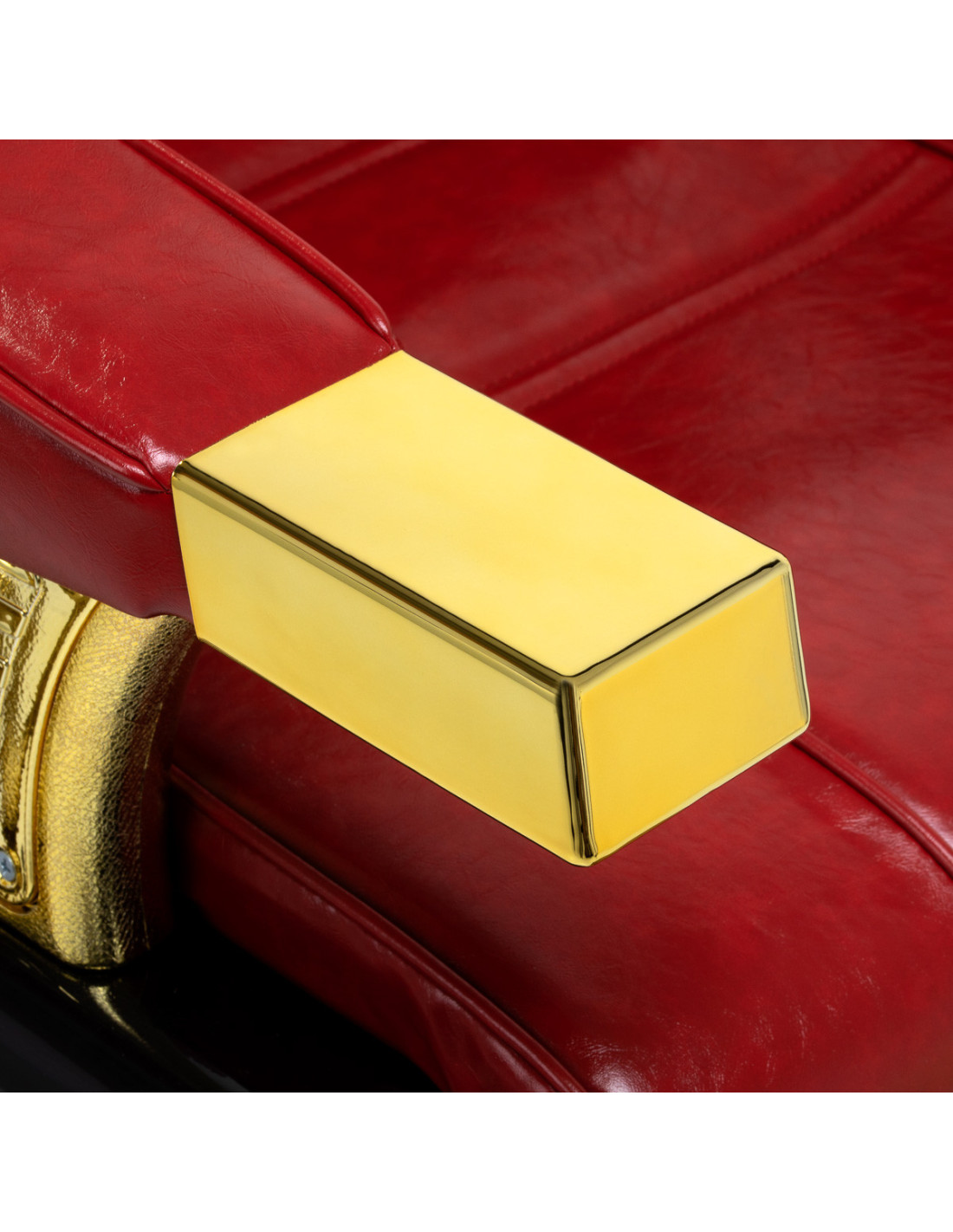 Majestic Gold kappersstoel rood zoomweergave armleuning