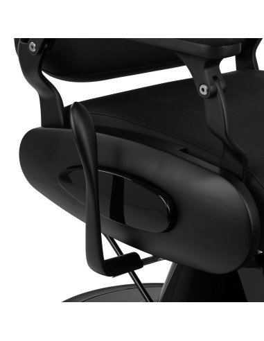  Gabbiano Fotel barberski Francesco czarny z czarną ramą