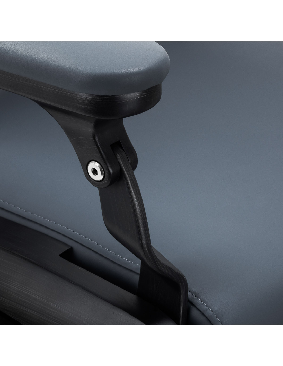  Gabbiano Fotel barberski Francesco grafitowy z czarną szczotkowaną ramą