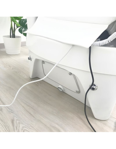 Poltrona di lusso Pedispa OMEGA nera – Shiatsu, cromoterapia, vasca idromassaggio e pompa di scarico