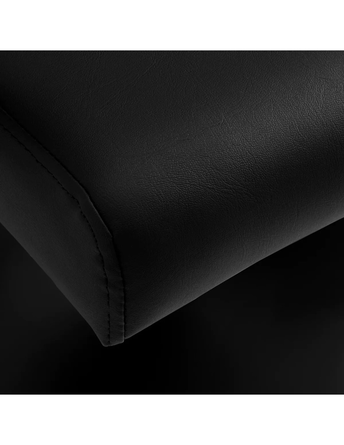 Fotel fryzjerski Cagliari Black Hydraulic – minimalistyczny design i profesjonalny komfort