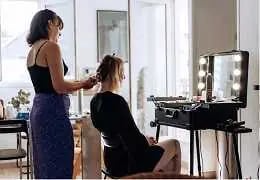 Comment choisir la meilleure table de maquillage chariot pour vos besoins ?