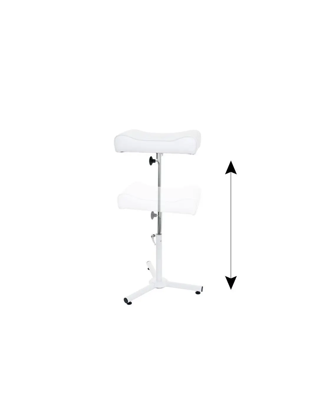 Ampio poggiapiedi per pedicure