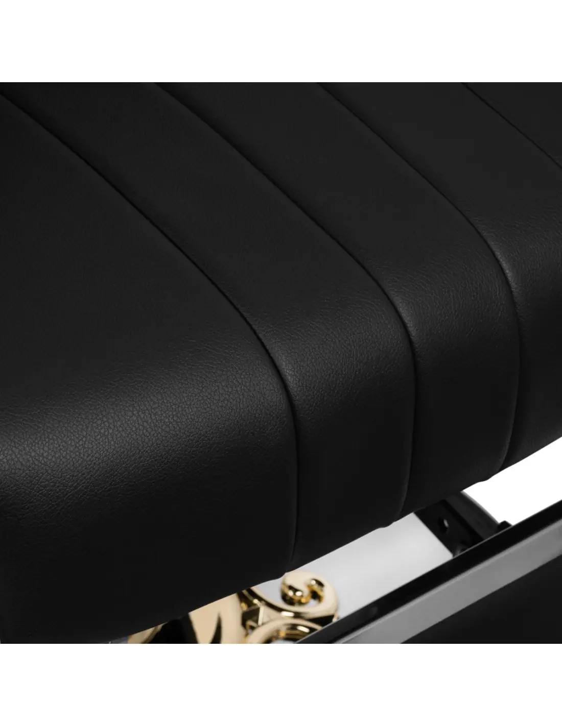 Poltrona da barbiere Livio: comfort elegante
