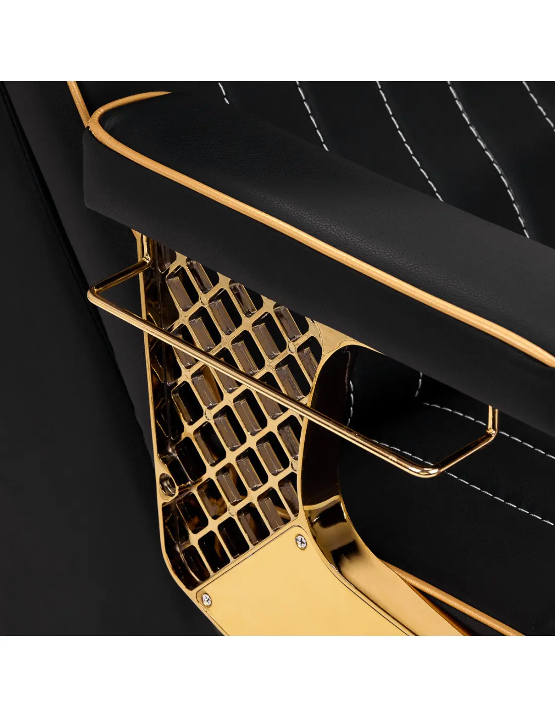 Autolavaggio Gabbiano Barber Marcus Black Gold